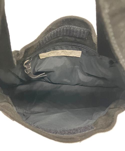 MIU MIU（ミュウミュウ）MIU MIU (ミュウミュウ) ワンハンドルバッグ ブラックの古着・服飾アイテム