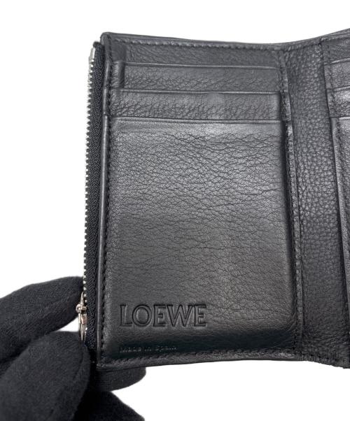 LOEWE（ロエベ）LOEWE (ロエベ) 3つ折り財布 ピンクの古着・服飾アイテム