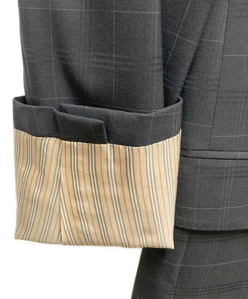 BURBERRY BLACK LABEL（バーバリーブラックレーベル）BURBERRY BLACK LABEL (バーバリーブラックレーベル) 3ボタンセットアップスーツ ブラック サイズ:40Rの古着・服飾アイテム