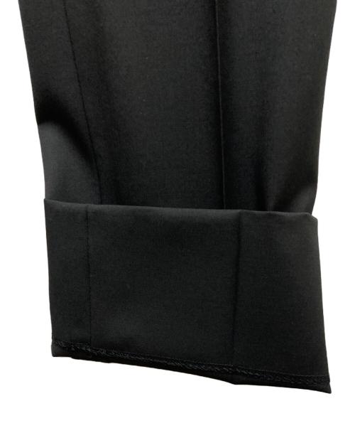 BURBERRY BLACK LABEL（バーバリーブラックレーベル）BURBERRY BLACK LABEL (バーバリーブラックレーベル) 3ボタンセットアップスーツ ブラック サイズ:40Rの古着・服飾アイテム