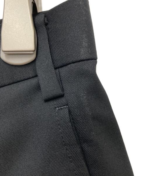 BURBERRY BLACK LABEL（バーバリーブラックレーベル）BURBERRY BLACK LABEL (バーバリーブラックレーベル) 3ボタンセットアップスーツ ブラック サイズ:40Rの古着・服飾アイテム