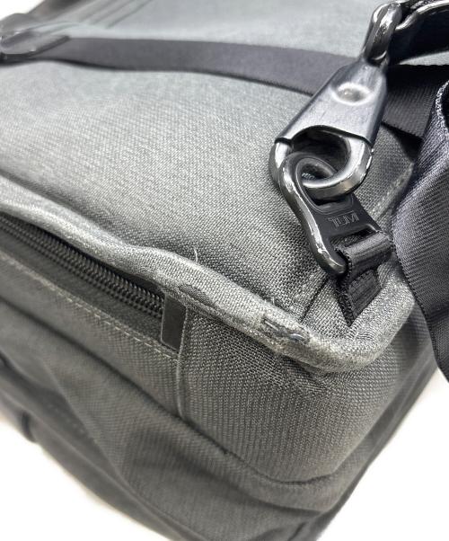 TUMI（トゥミ）TUMI (トゥミ) 3WAYブリーフケース グレーの古着・服飾アイテム