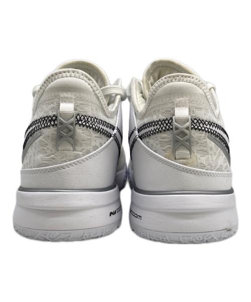 NIKE（ナイキ）NIKE (ナイキ) ローカットスニーカー　LeBron NXXT Gen ホワイト サイズ:SIZE 28cmの古着・服飾アイテム