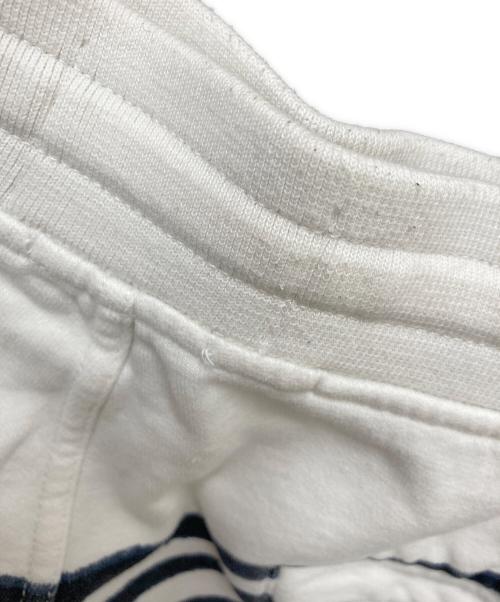 STONE ISLAND（ストーンアイランド）STONE ISLAND (ストーンアイランド) SUPREME (シュプリーム) ハーフパンツ ホワイト サイズ:SIZE Mの古着・服飾アイテム