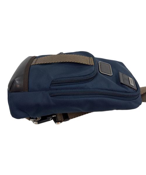 TUMI（トゥミ）TUMI (トゥミ) ボディーバッグ ネイビーの古着・服飾アイテム