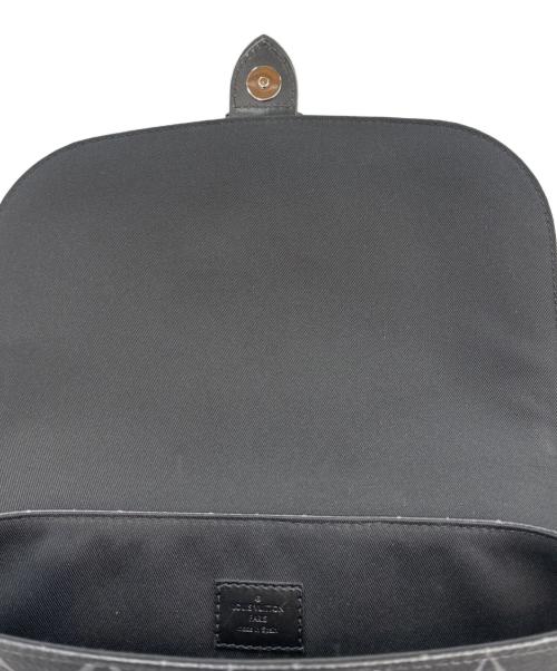 LOUIS VUITTON（ルイ ヴィトン）LOUIS VUITTON (ルイ ヴィトン) モノグラム・エクリプス キャンバス　ソミュール・メッセンジャー　 ブラックの古着・服飾アイテム