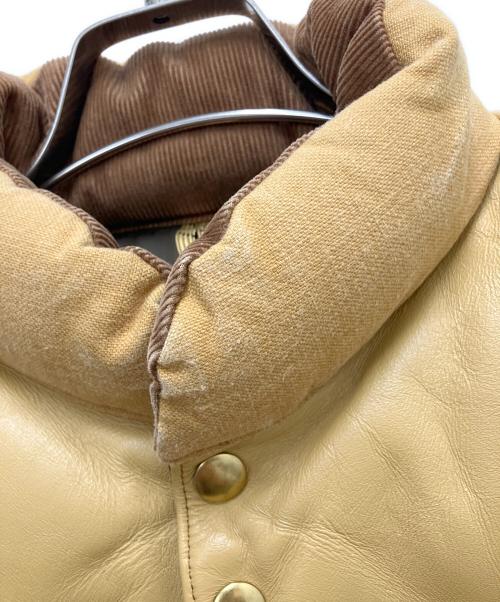 RockyMountainFeatherBed（ロッキーマウンテンフェザーベッド）RockyMountainFeatherBed (ロッキーマウンテンフェザーベッド) ダウンベスト ベージュ サイズ:SIZE 42の古着・服飾アイテム