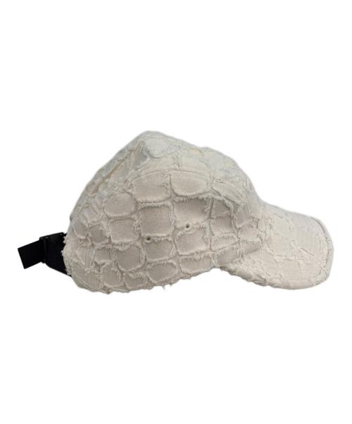SUPREME（シュプリーム）Supreme (シュプリーム) Frayed Croc Denim Camp Cap ホワイトの古着・服飾アイテム