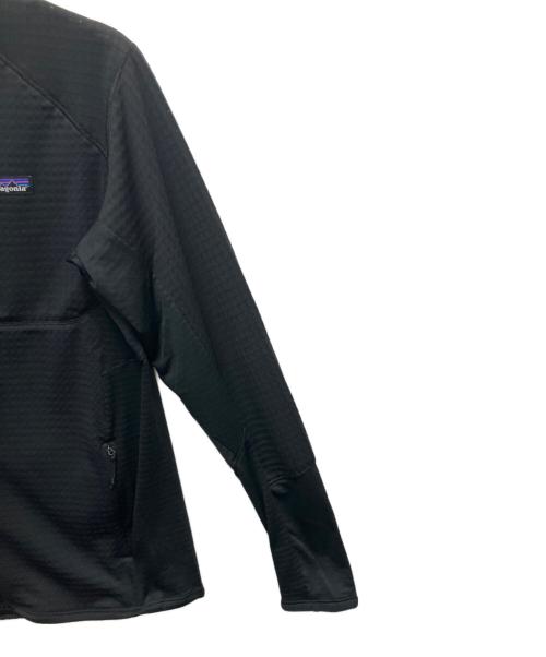 Patagonia（パタゴニア）Patagonia (パタゴニア) R1 ジャケット ブラック サイズ:SIZE Mの古着・服飾アイテム