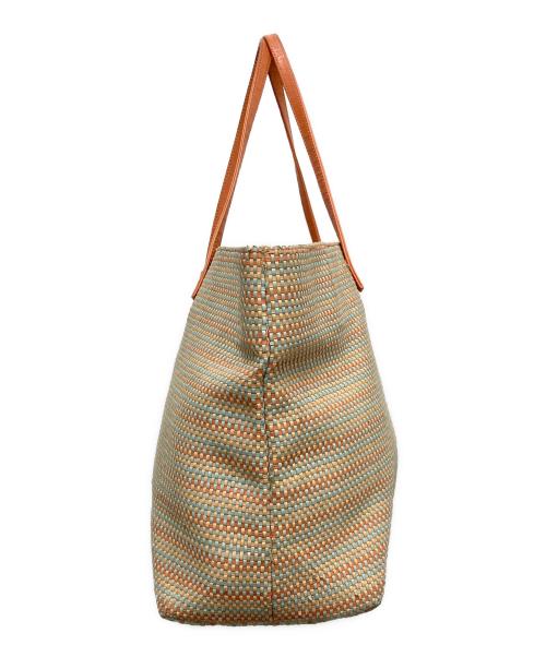FENDI（フェンディ）FENDI (フェンディ) セレリアストロートートバッグ ベージュの古着・服飾アイテム