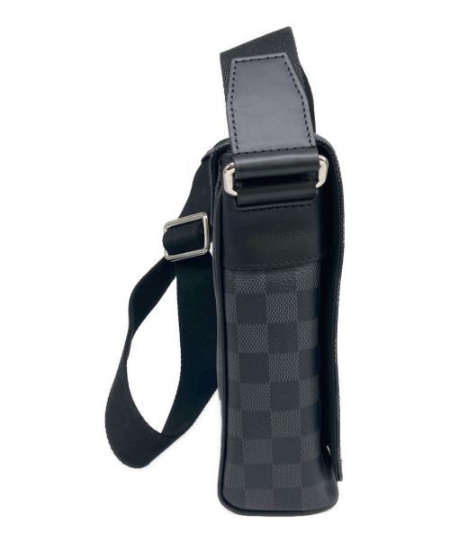 LOUIS VUITTON（ルイ ヴィトン）LOUIS VUITTON (ルイ ヴィトン) ダミエ・グラフィット　ディストリクトPM ブラックの古着・服飾アイテム