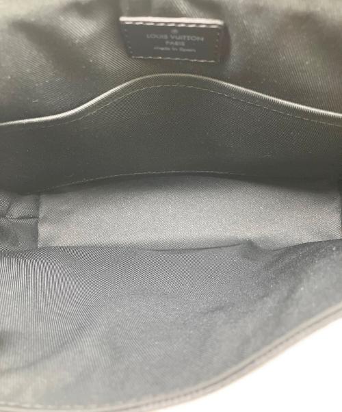 LOUIS VUITTON（ルイ ヴィトン）LOUIS VUITTON (ルイ ヴィトン) ダミエ・グラフィット　ディストリクトPM ブラックの古着・服飾アイテム