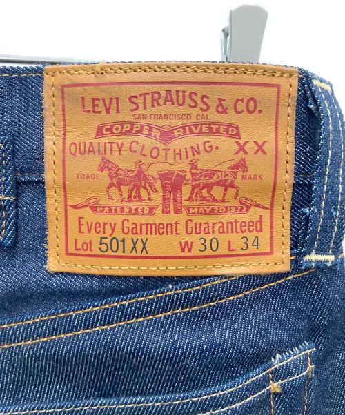 LEVI'S（リーバイス）LEVI'S (リーバイス) 501XXデニムパンツ インディゴ サイズ:SIZE 76cm (W30)の古着・服飾アイテム