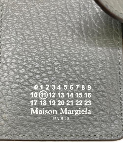 Maison Margiela（メゾンマルジェラ）Maison Margiela (メゾンマルジェラ) 4ステッチジップウォレット グレーの古着・服飾アイテム