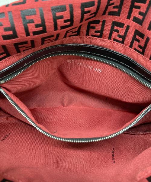 FENDI（フェンディ）FENDI (フェンディ) ショルダーバッグ　マンマバケット レッドの古着・服飾アイテム