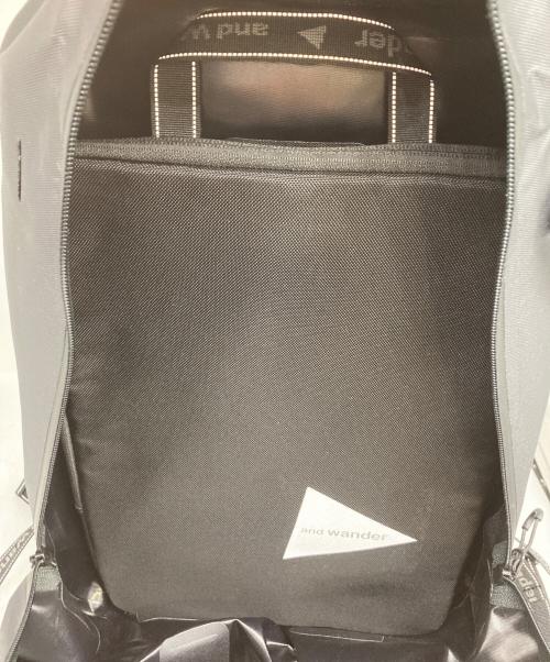 and wander（アンドワンダー）and wander (アンドワンダー) Waterproof Daypack ブラック 未使用品の古着・服飾アイテム