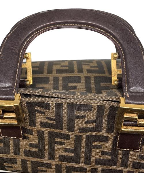 FENDI（フェンディ）FENDI (フェンディ) ハンドバッグ　ズッカ ブラウンの古着・服飾アイテム