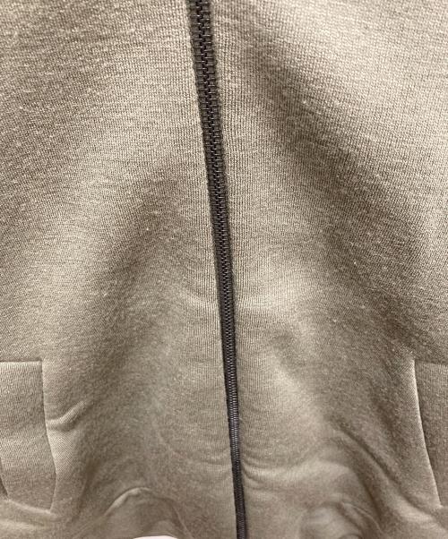 FENDI（フェンディ）FENDI (フェンディ) ジップパーカー オリーブ サイズ:SIZE 48（M～Lサイズ相当）の古着・服飾アイテム