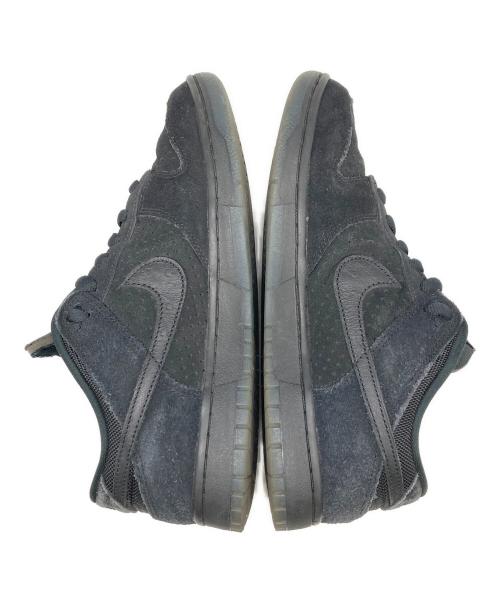 NIKE（ナイキ）NIKE (ナイキ) UNDEFEATED (アンディフィーテッド) Dunk Low SP 