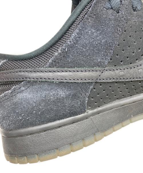 NIKE（ナイキ）NIKE (ナイキ) UNDEFEATED (アンディフィーテッド) Dunk Low SP 