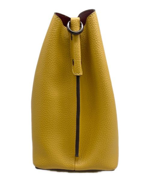 COACH（コーチ）COACH (コーチ) ウィロウ バケット ショルダーバッグ イエローの古着・服飾アイテム