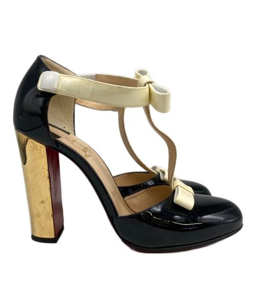 Christian Louboutin（クリスチャン・ルブタン）Christian Louboutin (クリスチャン・ルブタン) サンダル ブラック×ゴールド サイズ:SIZE 36（約23㎝相当）の古着・服飾アイテム