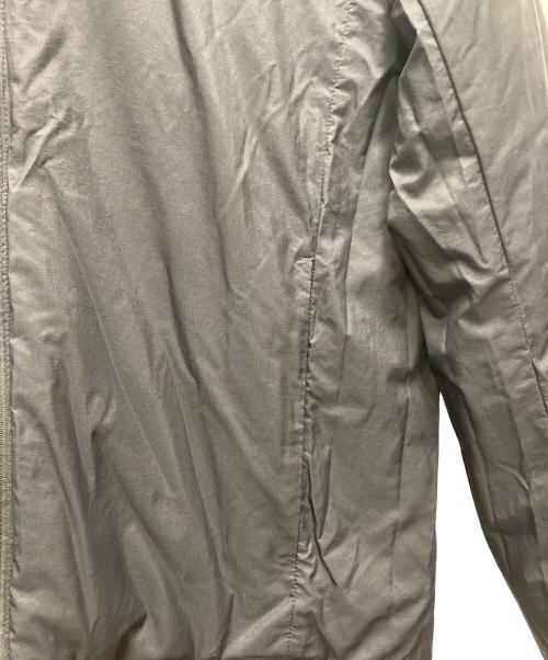 THE NORTH FACE（ザ ノース フェイス）THE NORTH FACE (ザ ノース フェイス) リバーシブルエニータイムインサレーテッドフーディ ブラック×ベージュ サイズ:SIZE XLの古着・服飾アイテム