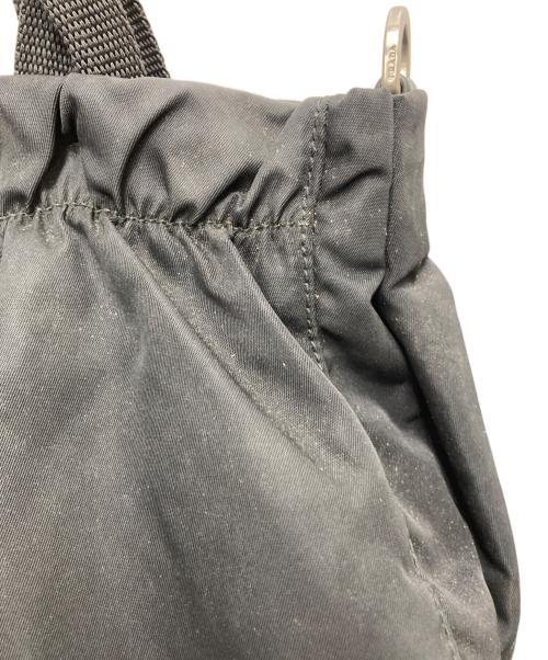 PRADA（プラダ）PRADA (プラダ) ナイロンハンドバッグの古着・服飾アイテム
