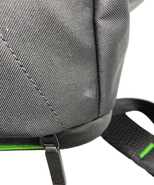 TUMI（トゥミ）TUMI (トゥミ) Razer (レイザー) リュック ブラック×グリーンの古着・服飾アイテム