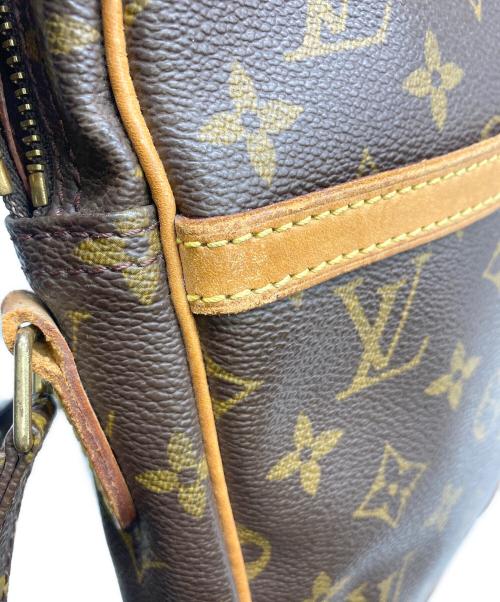 LOUIS VUITTON（ルイ ヴィトン）LOUIS VUITTON (ルイ ヴィトン) ショルダーバッグ　ダヌーヴ ブラウンの古着・服飾アイテム