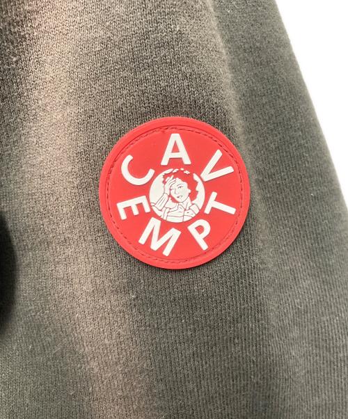 C.E CAV EMPT（シーイー キャブエンプト）C.E CAV EMPT (シーイー キャブエンプト) プルオーバースウェット ブラウン サイズ:SIZE Mの古着・服飾アイテム