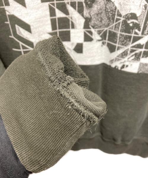 C.E CAV EMPT（シーイー キャブエンプト）C.E CAV EMPT (シーイー キャブエンプト) プルオーバースウェット ブラウン サイズ:SIZE Mの古着・服飾アイテム