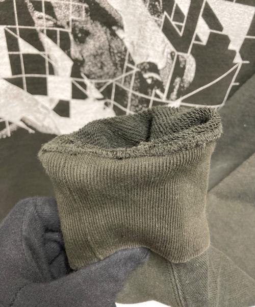 C.E CAV EMPT（シーイー キャブエンプト）C.E CAV EMPT (シーイー キャブエンプト) プルオーバースウェット ブラウン サイズ:SIZE Mの古着・服飾アイテム