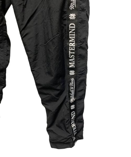 Mastermind WORLD（マスターマインド ワールド）Mastermind WORLD (マスターマインド ワールド) MITCHELL & NESS (ミッチェルアンドネス) パンツ ブラック サイズ:SIZE XLの古着・服飾アイテム