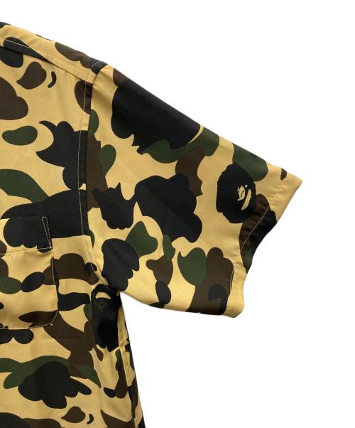 A BATHING APE（アベイシングエイプ）A BATHING APE (アベイシングエイプ) 半袖シャツ グリーン サイズ:SIZE Sの古着・服飾アイテム
