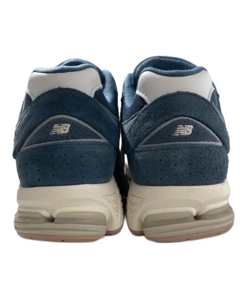 NEW BALANCE（ニューバランス）NEW BALANCE (ニューバランス) ローカットスニーカー　2002R ブルー サイズ:SIZE 28cmの古着・服飾アイテム