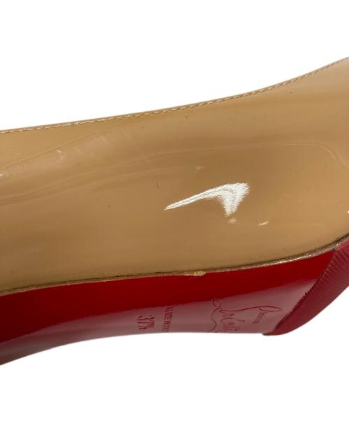 Christian Louboutin（クリスチャン・ルブタン）Christian Louboutin (クリスチャン・ルブタン) ハイヒールパンプス ベージュ サイズ:37 1/2（約23.5cm〜24.0cm 相当）の古着・服飾アイテム