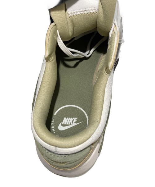 NIKE（ナイキ）NIKE (ナイキ) スニーカー ホワイト×ベージュ サイズ:UK 9の古着・服飾アイテム