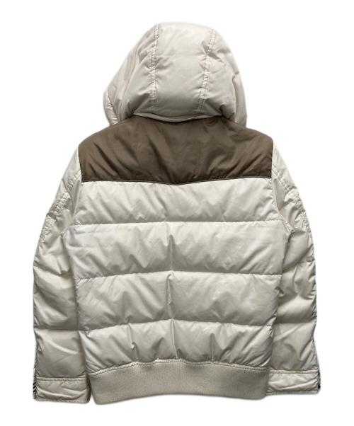 BURBERRY BLACK LABEL（バーバリーブラックレーベル）BURBERRY BLACK LABEL (バーバリーブラックレーベル) ダウンジャケット　BMP65-527-02 ホワイト サイズ:SIZE Mの古着・服飾アイテム