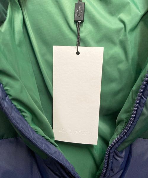LACOSTE（ラコステ）LACOSTE (ラコステ) バイカラーダウンジャケット グリーン×ネイビー サイズ:SIZE 36の古着・服飾アイテム