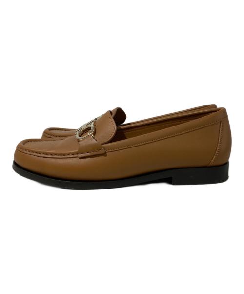 Salvatore Ferragamo（サルヴァトーレ フェラガモ）Salvatore Ferragamo (サルヴァトーレ フェラガモ) ガンチーニローファー ブラウン サイズ:SIZE5（約22.5cm相当）の古着・服飾アイテム