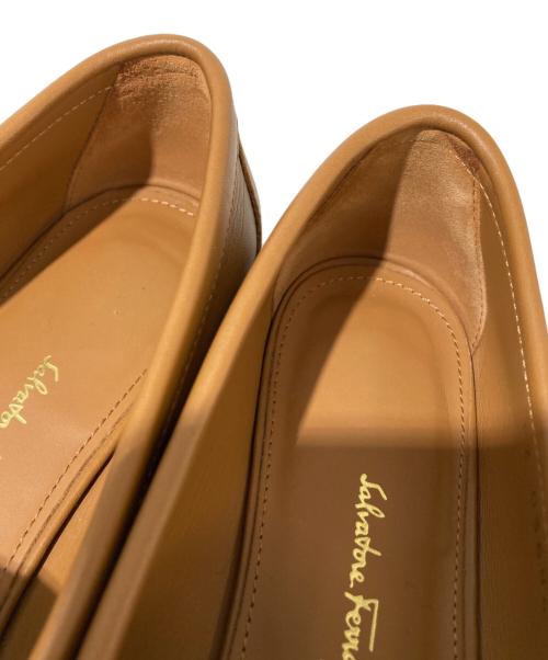 Salvatore Ferragamo（サルヴァトーレ フェラガモ）Salvatore Ferragamo (サルヴァトーレ フェラガモ) ガンチーニローファー ブラウン サイズ:SIZE5（約22.5cm相当）の古着・服飾アイテム