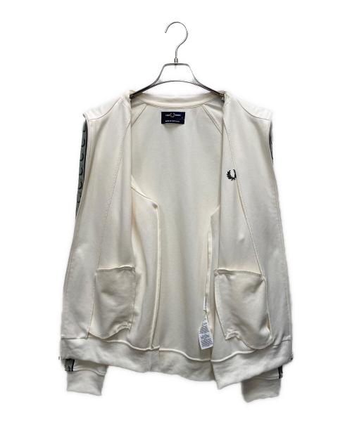 FRED PERRY（フレッドペリー）FRED PERRY (フレッドペリー) トラックジャケット ベージュ サイズ:SIZE XLの古着・服飾アイテム