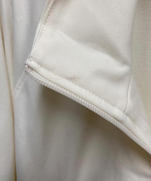 FRED PERRY（フレッドペリー）FRED PERRY (フレッドペリー) トラックジャケット ベージュ サイズ:SIZE XLの古着・服飾アイテム