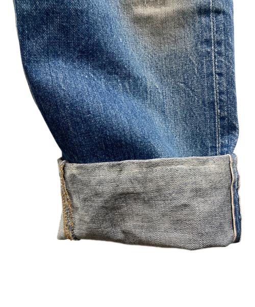 LEVI'S（リーバイス）LEVI'S (リーバイス) ダメージデニムパンツ ブルー サイズ:SIZE W32×L34の古着・服飾アイテム