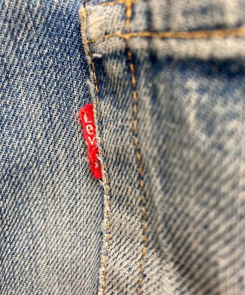 LEVI'S（リーバイス）LEVI'S (リーバイス) ダメージデニムパンツ ブルー サイズ:SIZE W32×L34の古着・服飾アイテム