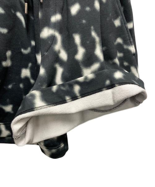 DRIES VAN NOTEN（ドリスヴァンノッテン）DRIES VAN NOTEN (ドリスヴァンノッテン) スウェットハーフパンツ ブラック サイズ:SIZE Mの古着・服飾アイテム