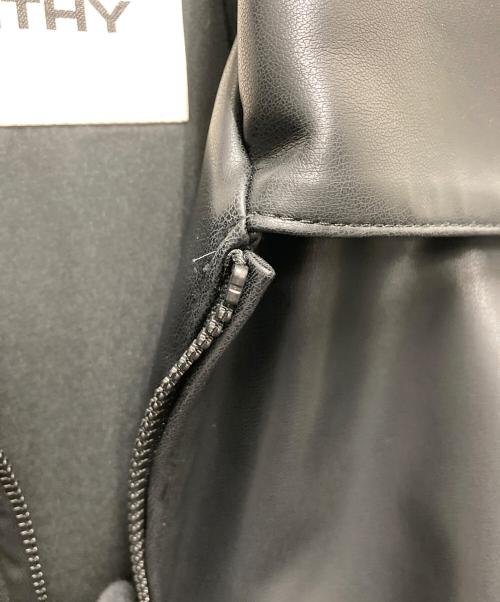 WE RTHY（ワーシー）WE RTHY (ワーシー) フェイクレザーブルゾン ブラック サイズ:サイズ Freeの古着・服飾アイテム