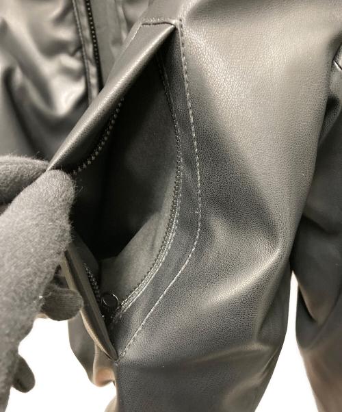 WE RTHY（ワーシー）WE RTHY (ワーシー) フェイクレザーブルゾン ブラック サイズ:サイズ Freeの古着・服飾アイテム