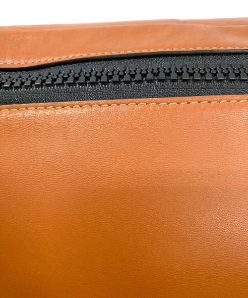 COACH（コーチ）COACH (コーチ) ウエストバッグ ブラウン×ホワイトの古着・服飾アイテム